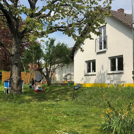 Premium Ferienwohnung Traumgarten 盖恩霍芬